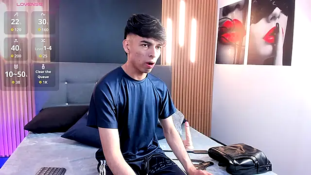 OnlyJos online show from October 29, 2025, 7:48 pm