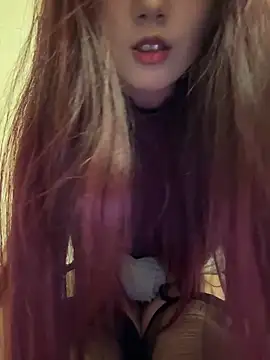 Snapshot of mimi9420 chatting on October 14, 2025, 3:46 pm mimi9420 online show from October 14, 2025, 3:46 pm