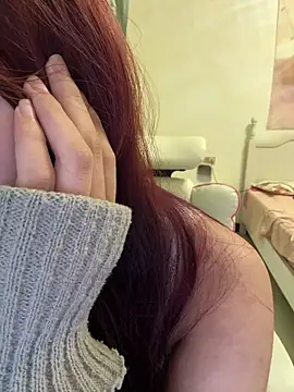 Snapshot of mimi9420 chatting on October 15, 2025, 2:28 pm mimi9420 online show from October 15, 2025, 2:28 pm