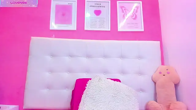 Macarena 05 online show from December 23, 2025, 2:53 am