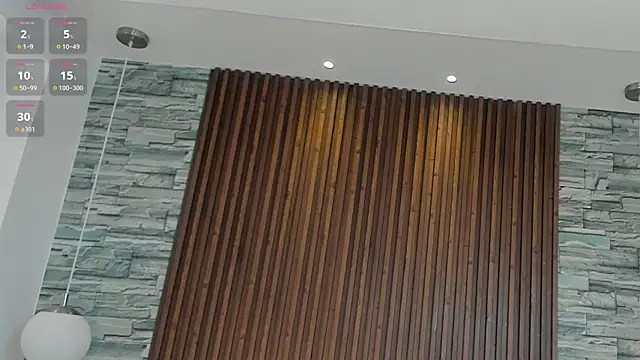 Miagomezx online show from October 3, 2025, 7:11 pm