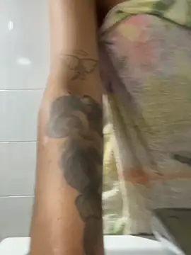 Miagomezx online show from March 5, 2026, 5:20 pm