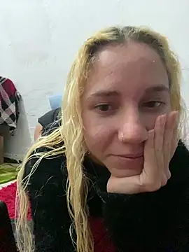 Bruna551 online show from April 16, 2026, 2:56 am