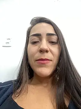 lucioliveira online show from October 4, 2025, 6:39 pm