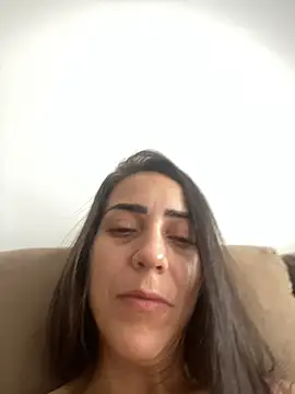 lucioliveira online show from February 25, 2026, 12:04 pm