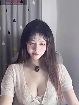 annacc999 online show from September 21, 2025, 9:55 am