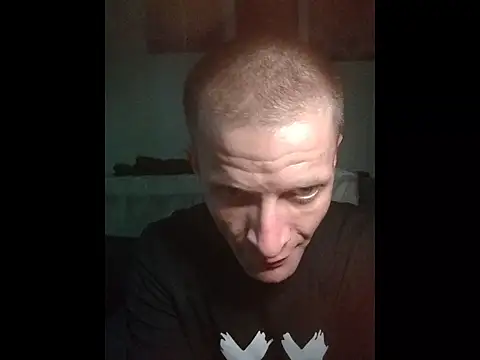 Daddyrabbit117 online show from September 25, 2025, 1:31 am