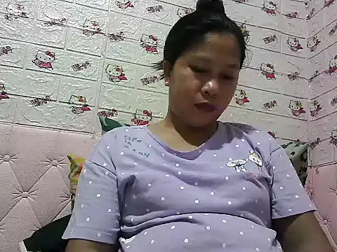 Pilipinalyn23 online show from May 22, 2026, 1:17 pm