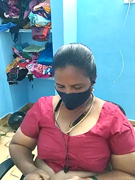 Snapshot of Tamil_Sweety chatting on September 11, 2025, 4:51 pm Tamil Sweety online show from September 11, 2025, 4:51 pm