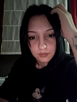 AllexyAle online show from October 19, 2025, 9:15 pm