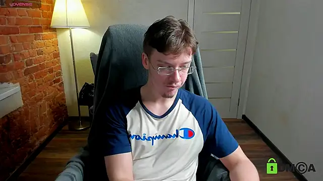 Harm Dick online show from December 21, 2025, 12:45 pm