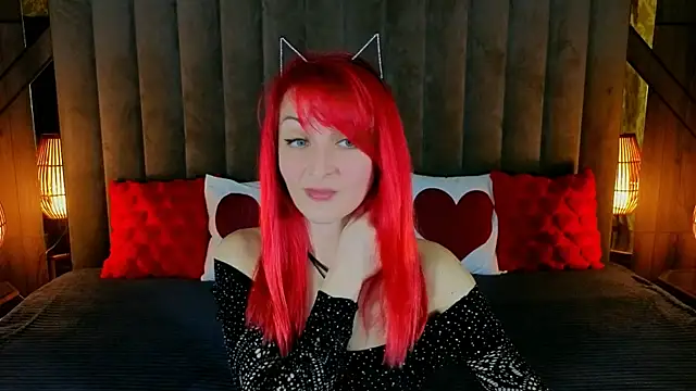 BrandyBloom online show from April 4, 2026, 7:33 pm