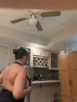 allybluee777 online show from February 26, 2026, 3:33 pm