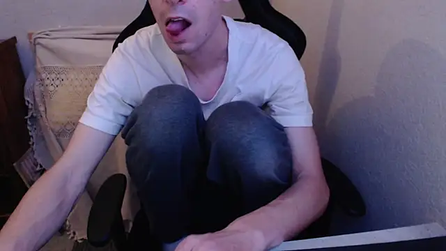 sakiramissy online show from November 18, 2025, 8:46 pm