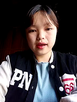 XoiXoi232 online show from November 26, 2025, 1:17 am