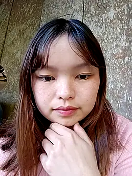 XoiXoi232 online show from November 30, 2025, 8:29 am