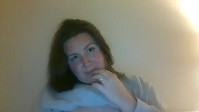 CherryJuneExperience online show from February 3, 2026, 12:20 am