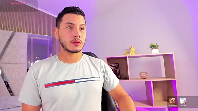 Axel grey  online show from March 9, 2026, 12:42 pm