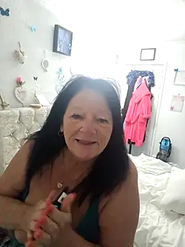 Angeldelightt online show from October 8, 2025, 6:44 am