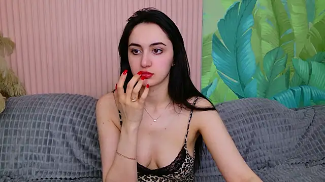 Snapshot of Elizabeth_Meyer chatting on April 18, 2026, 5:33 am Elizabeth Meyer online show from April 18, 2026, 5:33 am