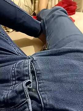 Snapshot of OGUZOZAN chatting on September 10, 2025, 6:41 pm OGUZOZAN online show from September 10, 2025, 6:41 pm