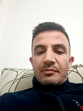 Snapshot of OGUZOZAN chatting on October 7, 2025, 8:50 pm OGUZOZAN online show from October 7, 2025, 8:50 pm