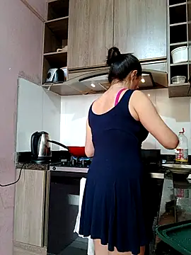  SexyPetite  online show from September 20, 2025, 5:14 pm