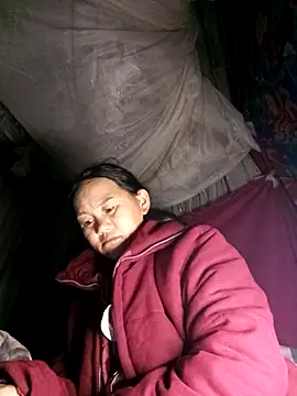 MaiHoa69 online show from March 12, 2026, 10:27 pm