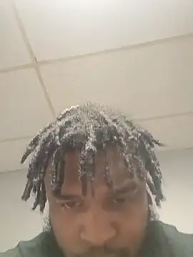 Longthickdick33 online show from November 4, 2025, 5:01 pm