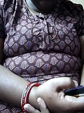 TAMIL ELAKKIYA online show from November 7, 2025, 4:45 am