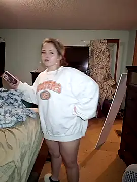 JuicyExxxperience online show from October 30, 2025, 11:22 am