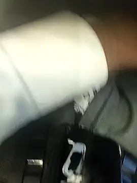 hotboy43339 online show from December 2, 2025, 4:29 am