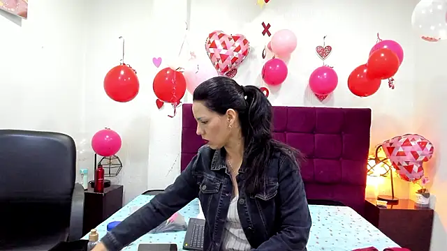 MashaPiink online show from February 24, 2026, 12:47 pm