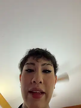 ZahaRose online show from November 2, 2025, 10:56 pm