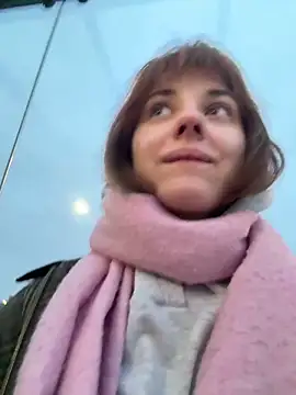 Only April online show from December 19, 2025, 6:42 am