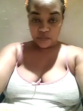 Snapshot of BigAssjuicy26 chatting on January 10, 2026, 9:41 pm BigAssjuicy26 online show from January 10, 2026, 9:41 pm