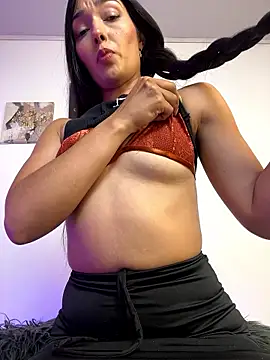 fetish foot  online show from January 8, 2026, 4:42 pm