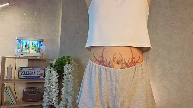 Snapshot of MarryWebbb chatting on October 10, 2025, 7:02 pm MarryWebbb online show from October 10, 2025, 7:02 pm