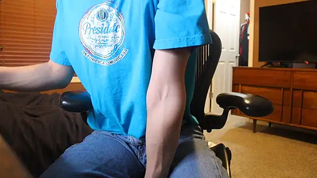 jjjjjfive online show from March 13, 2026, 1:01 am