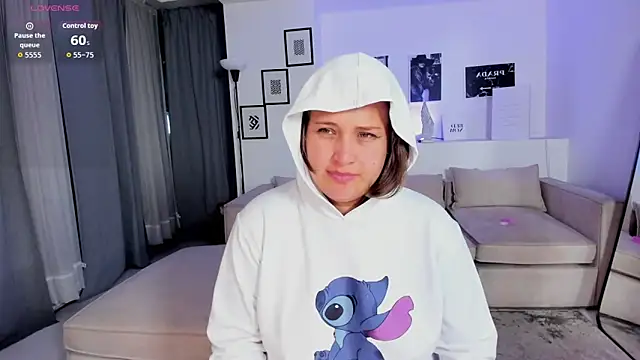 Laureen se online show from February 3, 2026, 6:40 am