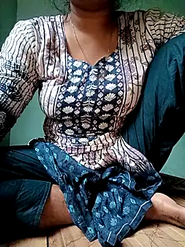 Snapshot of Rina-2 chatting on September 20, 2025, 3:51 am Rina-2 online show from September 20, 2025, 3:51 am