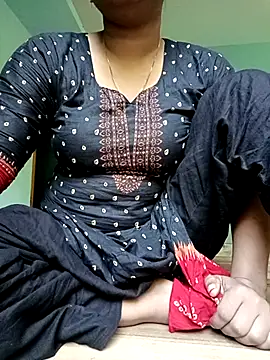 Snapshot of Rina-2 chatting on October 14, 2025, 3:18 am Rina-2 online show from October 14, 2025, 3:18 am