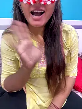 Snapshot of Naughty-Kamini chatting on October 6, 2025, 9:40 am Naughty-Kamini online show from October 6, 2025, 9:40 am