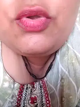 sexymotto online show from September 27, 2025, 9:03 am