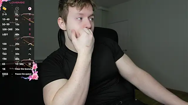 Richard Dullas online show from March 25, 2026, 9:32 pm