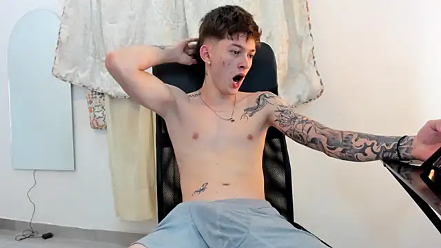 jake kylee online show from November 5, 2025, 3:28 am