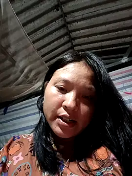 MuiNay online show from October 4, 2025, 11:19 am