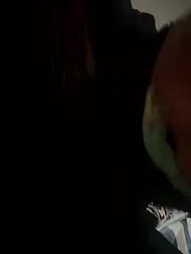 Snapshot of crhong666 chatting on January 17, 2026, 12:48 am crhong666 online show from January 17, 2026, 12:48 am