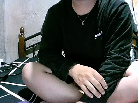 alhex gay26 online show from April 12, 2026, 3:50 pm