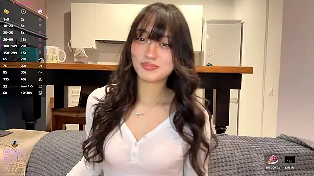 Snapshot of SweetSakuraJane chatting on March 3, 2026, 4:35 pm SweetSakuraJane online show from March 3, 2026, 4:35 pm